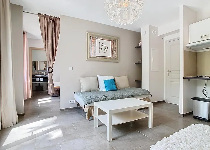 Bamboo Villa Cannes
